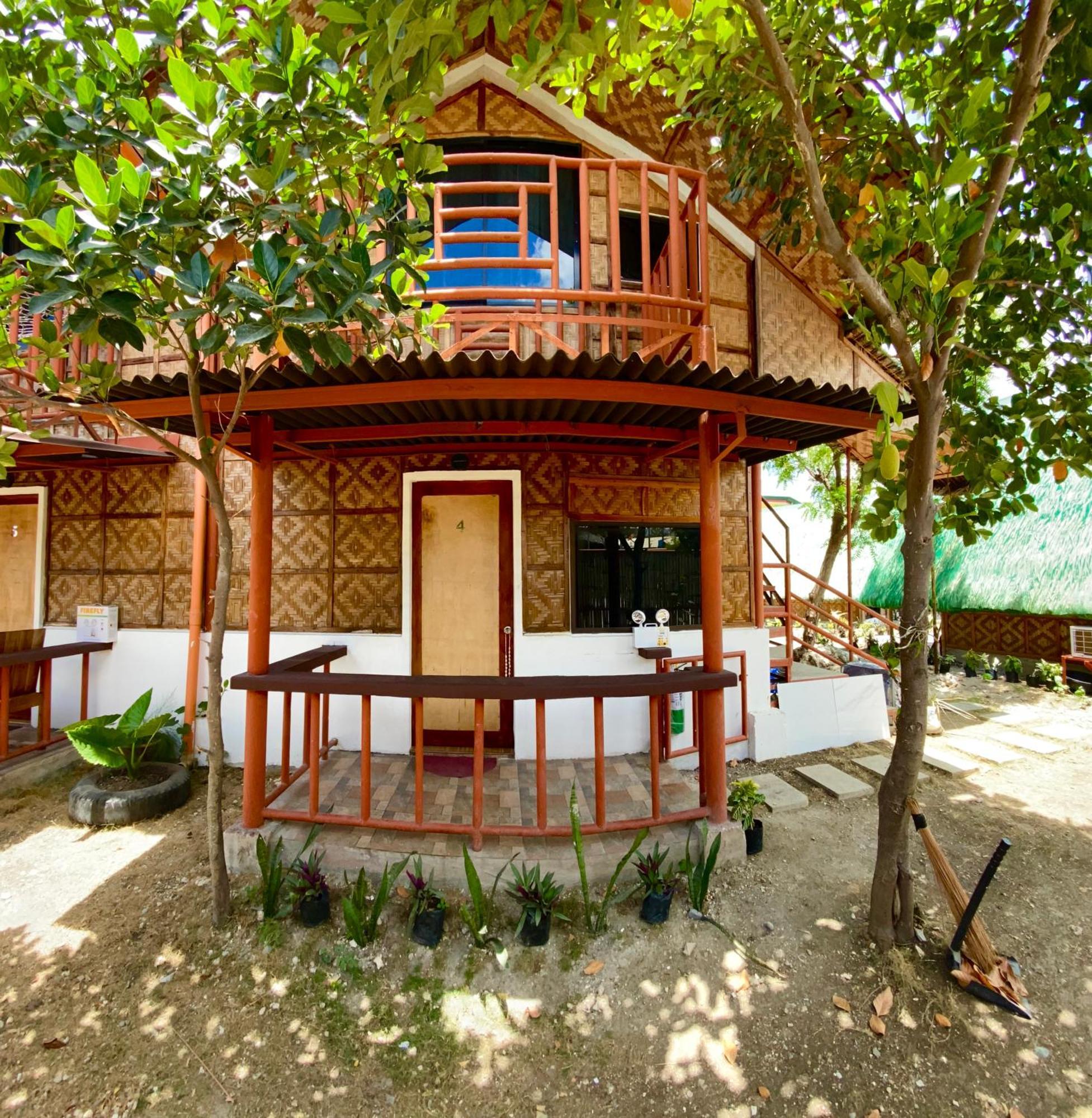 Moalboal Panagsama Beach Topbudz Hostel 몰볼 외부 사진