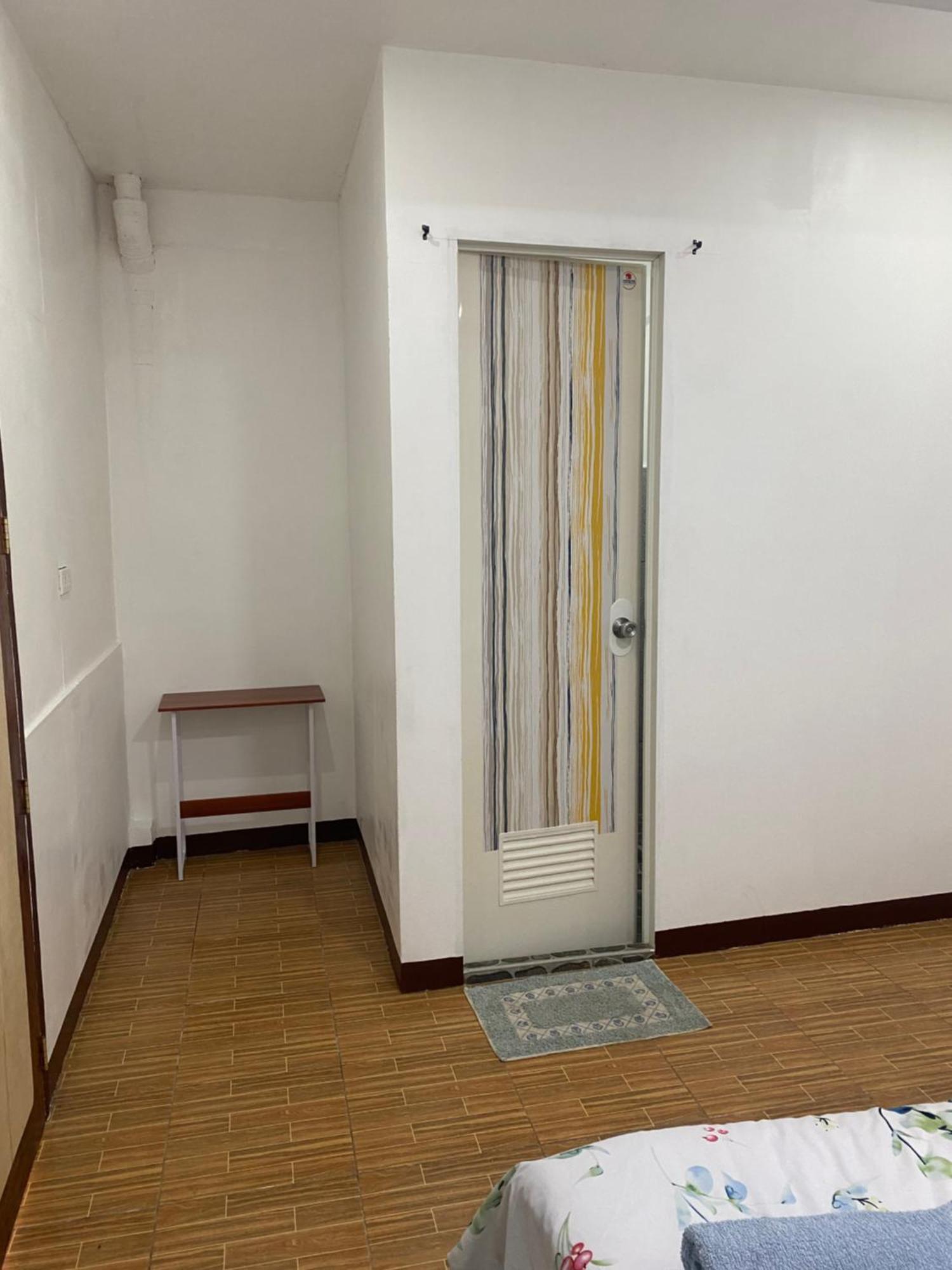 Moalboal Panagsama Beach Topbudz Hostel 몰볼 외부 사진