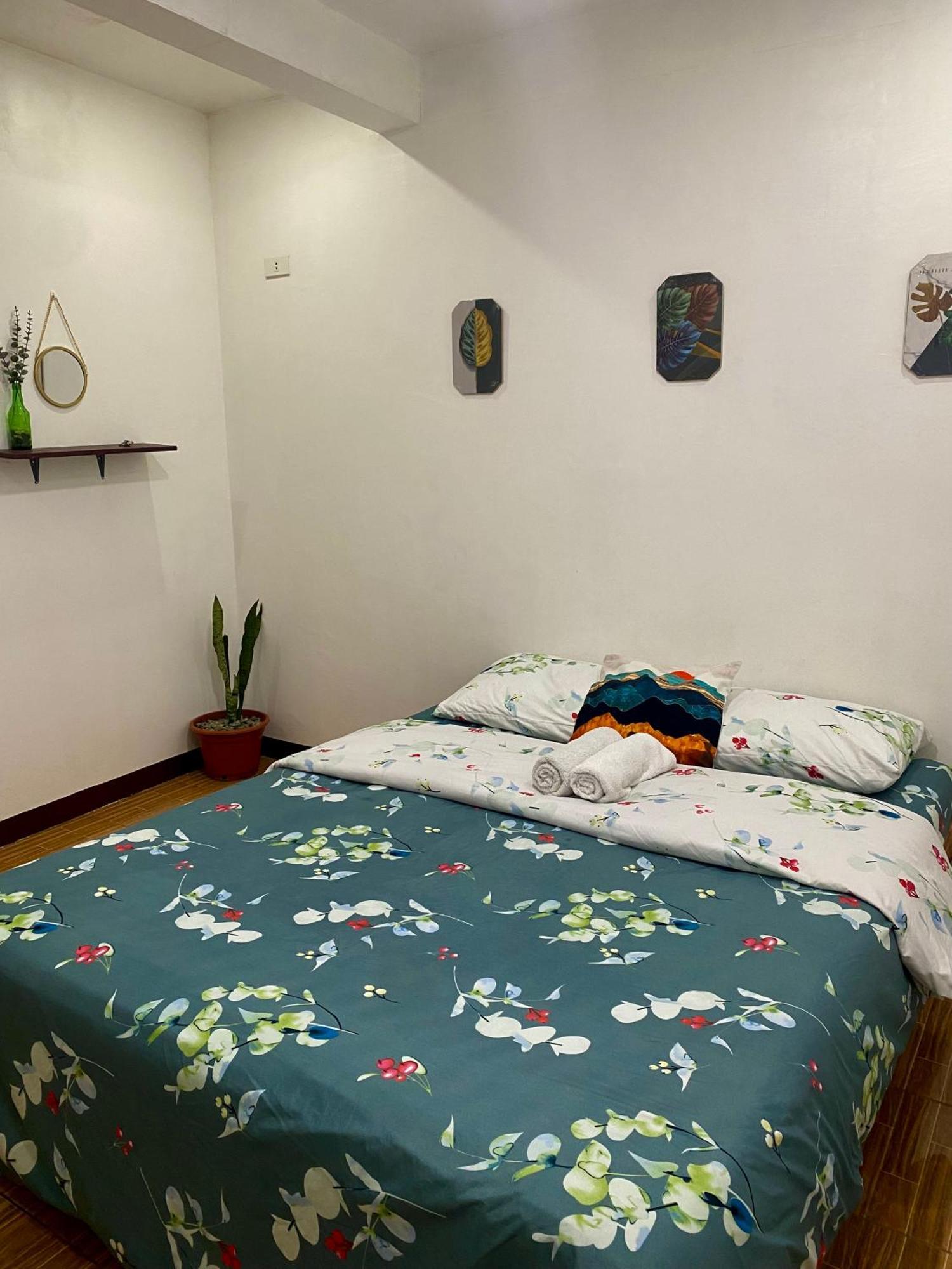 Moalboal Panagsama Beach Topbudz Hostel 몰볼 외부 사진